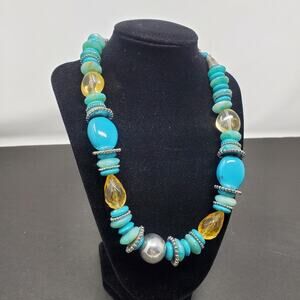 Thick Chunky plastic beaded necklace with silver toned hardware